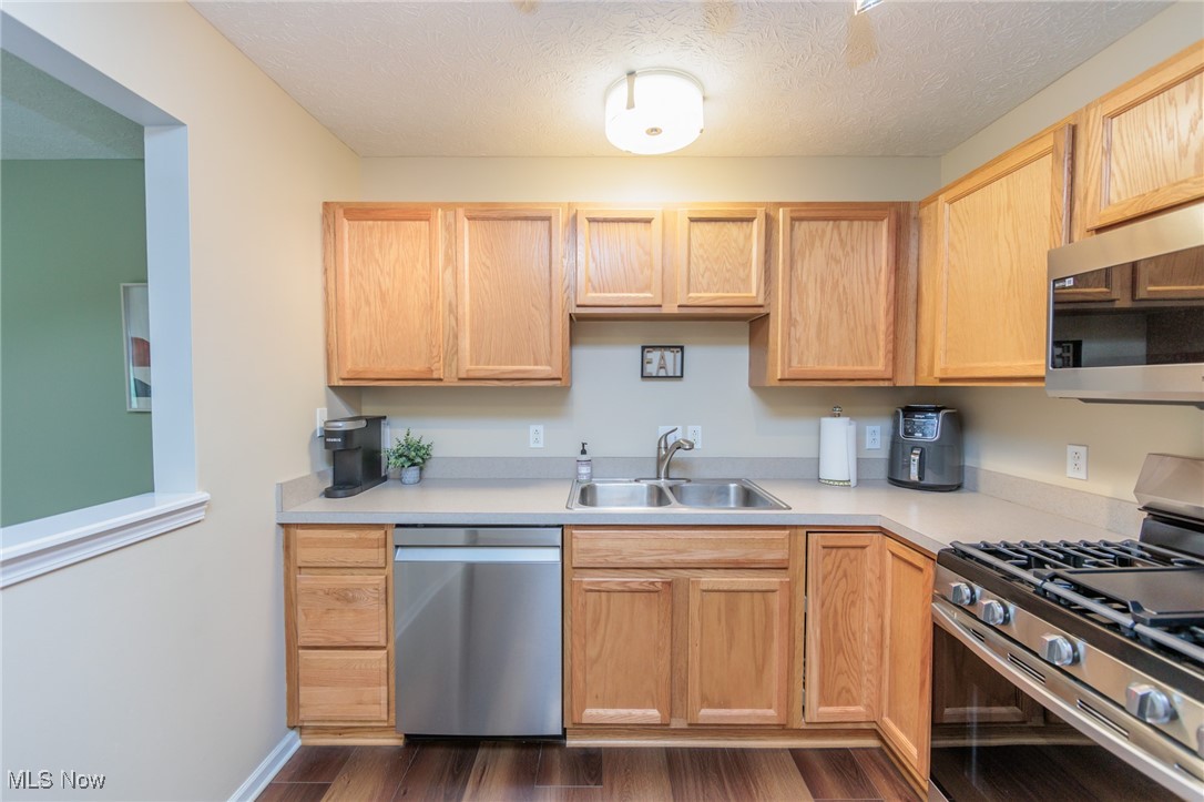 Birch Hill Court North - Residential