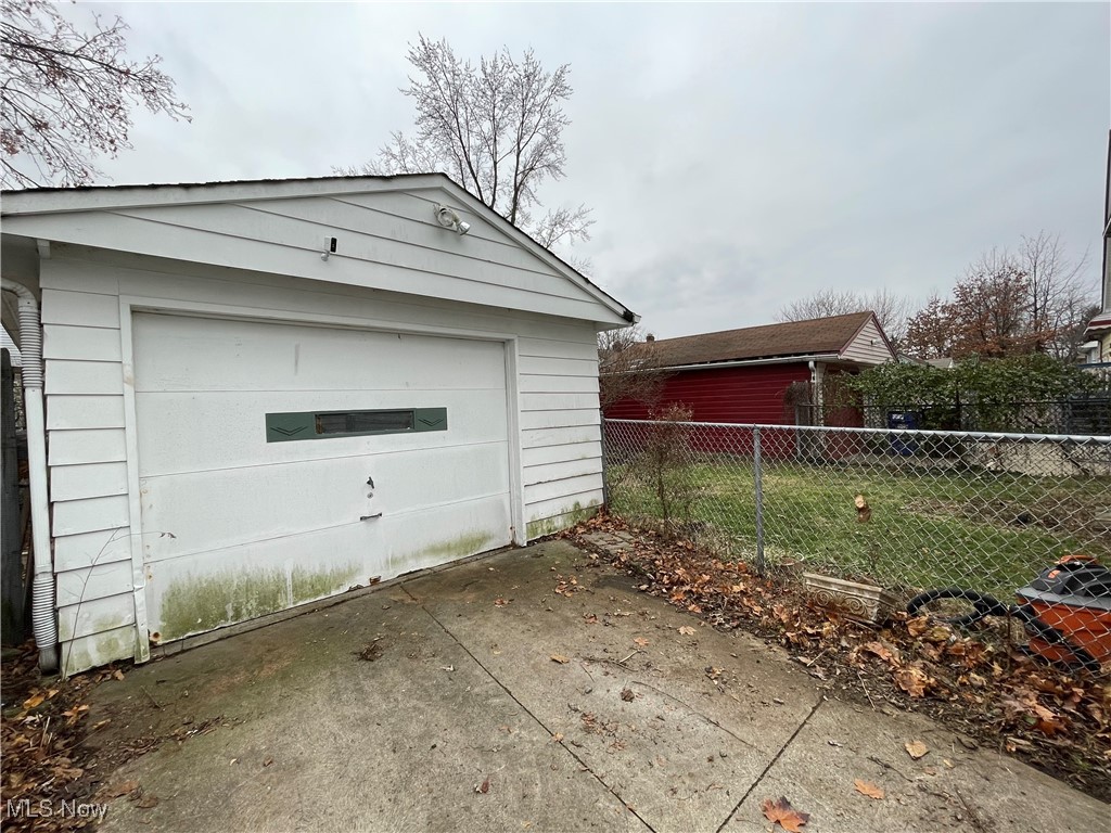 11805 Cooley Avenue, Cleveland, Ohio image 20