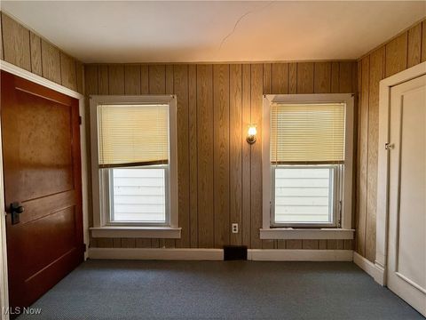 Tiny photo for 851 Ohio Avenue, East Liverpool, OH 43920 (MLS # 5178977)