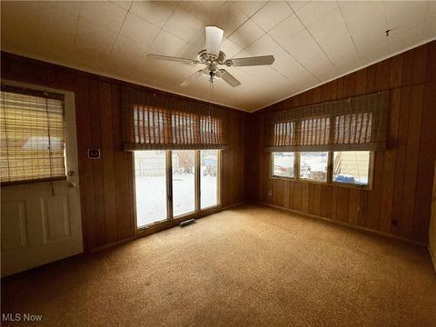 Tiny photo for 851 Ohio Avenue, East Liverpool, OH 43920 (MLS # 5178977)