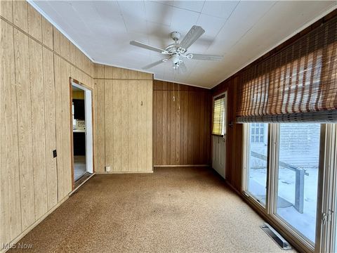 Tiny photo for 851 Ohio Avenue, East Liverpool, OH 43920 (MLS # 5178977)