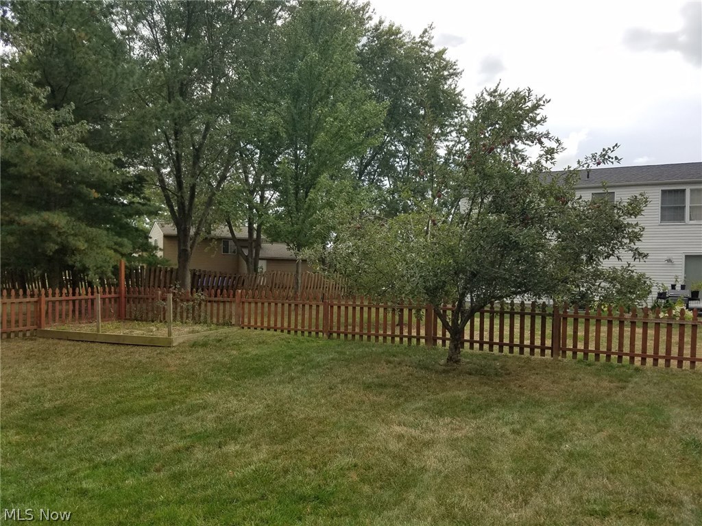 Creekside Vill - Residential