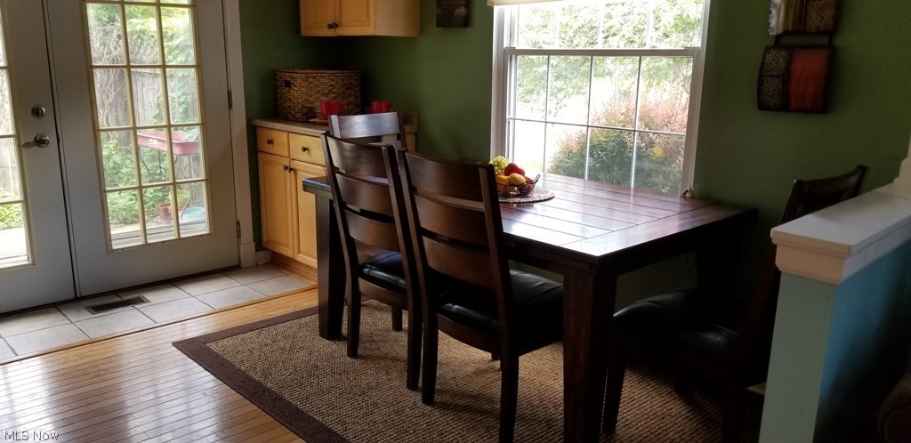 Creekside Vill - Residential