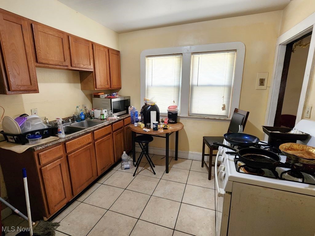 Coit Road - Residential Income