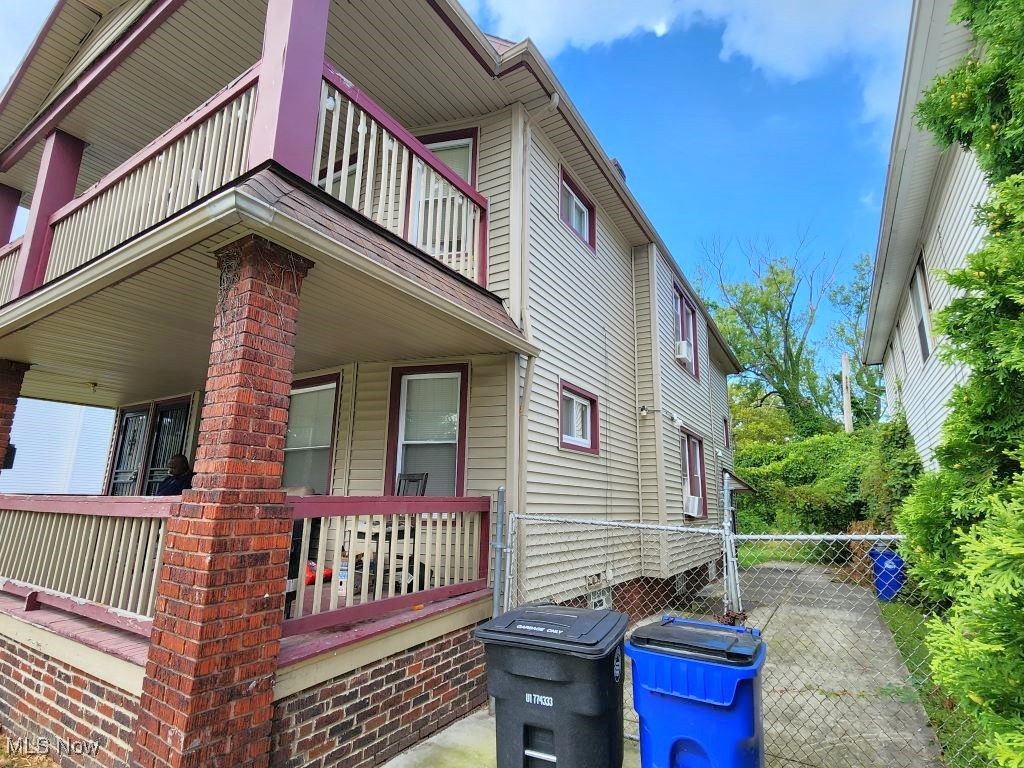 Coit Road - Residential Income
