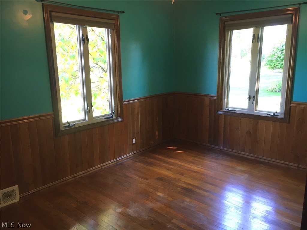 Ione Hale 1 - Residential