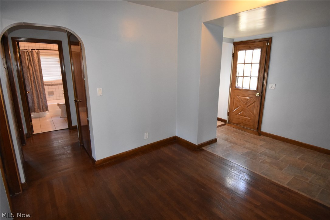 Ione Hale 1 - Residential