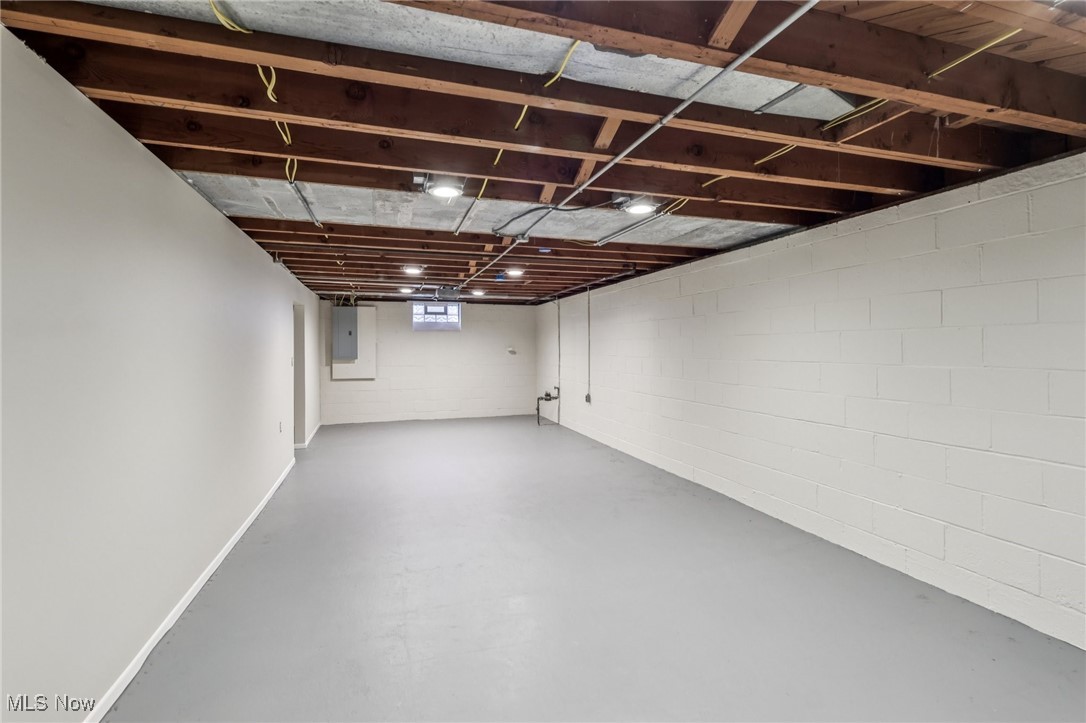 G A Barnow - Residential