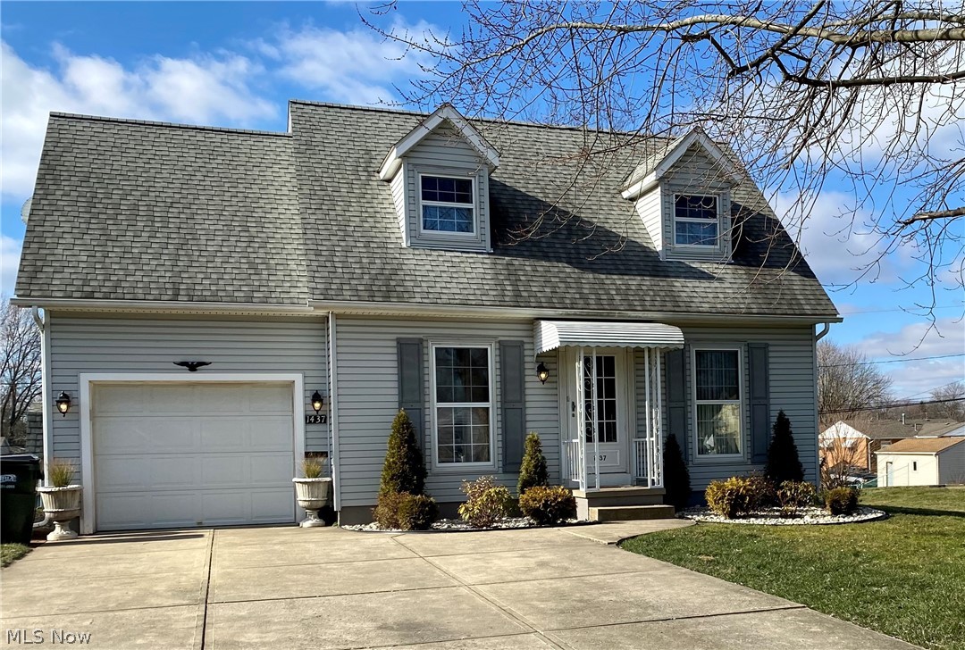 Central Manor - Residential