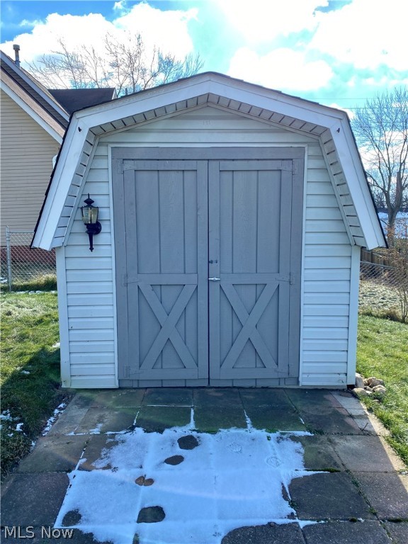 Central Manor - Residential