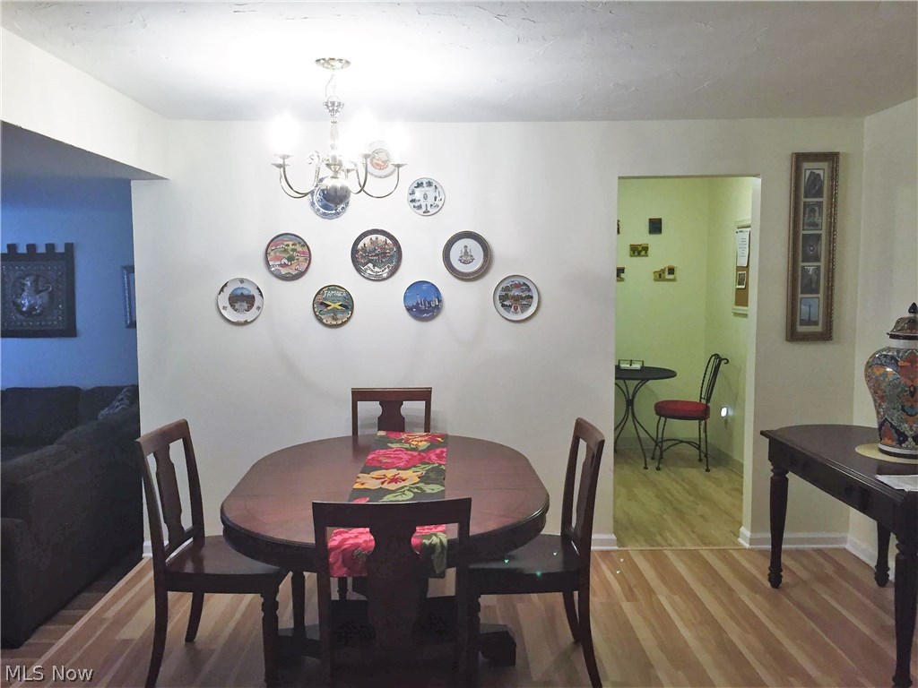 Carlyle Condo - Residential