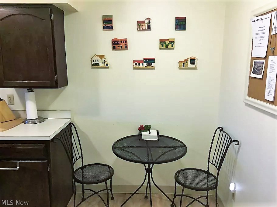 Carlyle Condo - Residential