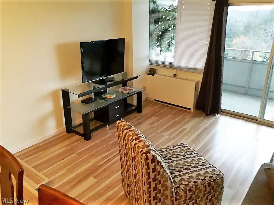 Carlyle Condo - Residential