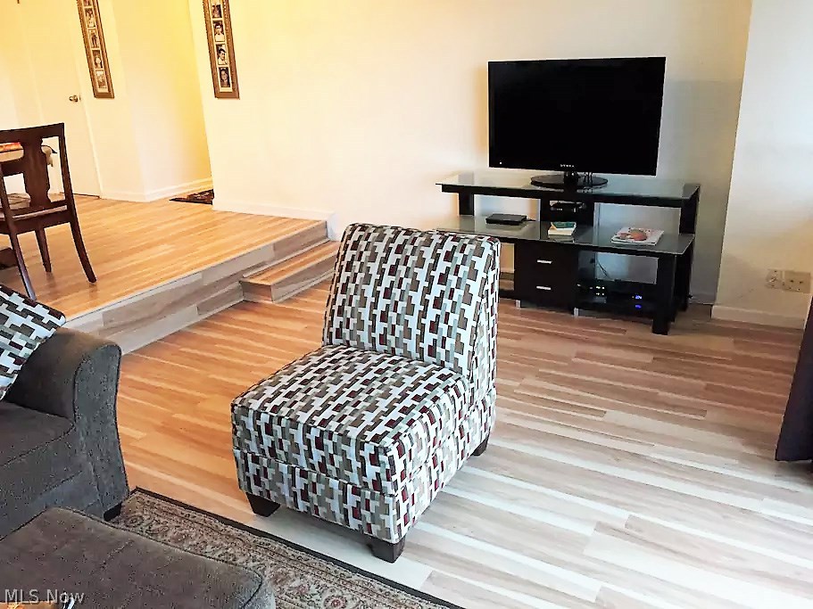 Carlyle Condo - Residential