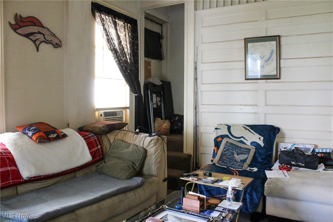 225 Gale Street, Akron, Ohio image 12