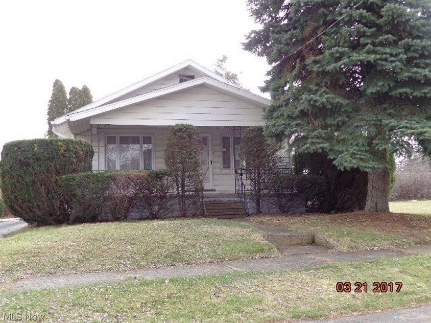 Nice bungalow with nice living room, formal dining, nice sized kitchen with ample cabinet space. Nook off kitchen with built-ins. Home offers 2 full baths, partially finished basement. 2 bedrooms with an additional room that could be an additional bedroom or home office. This home offers a great front porch for summer evenings plus an additional enclosed patio area on the back. Large 2 car detached garage. Great location. Home also has an extra parcel 68-15003. That is 0.12 acres. Call for a private showing.BANK OF AMERICA, N.A. EMPLOYEES AND EMPLOYEES' HOUSEHOLD MEMBERS AND HTS BUSINESS PARTNERS ARE PROHIBITED FROM PURCHASING THIS PROPERTY, WHETHER DIRECTLY OR INDIRECTLY.