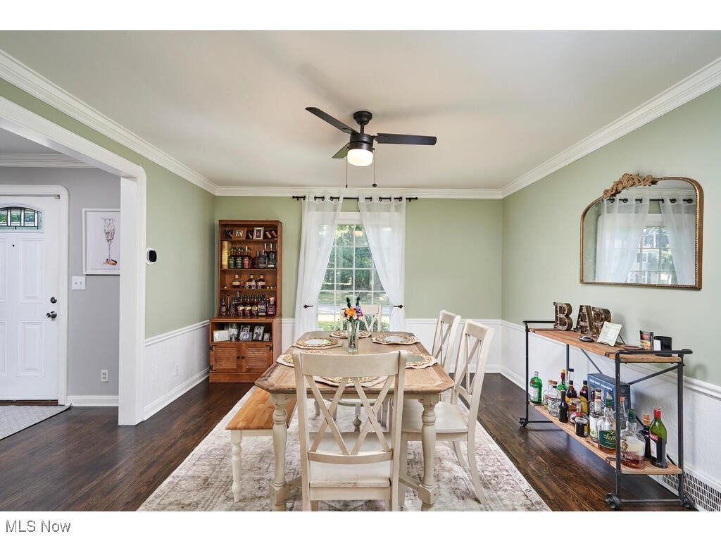 Akron, Ohio 44313, United States, 3 Bedrooms Bedrooms, ,2 BathroomsBathrooms,Residential,Active,87102