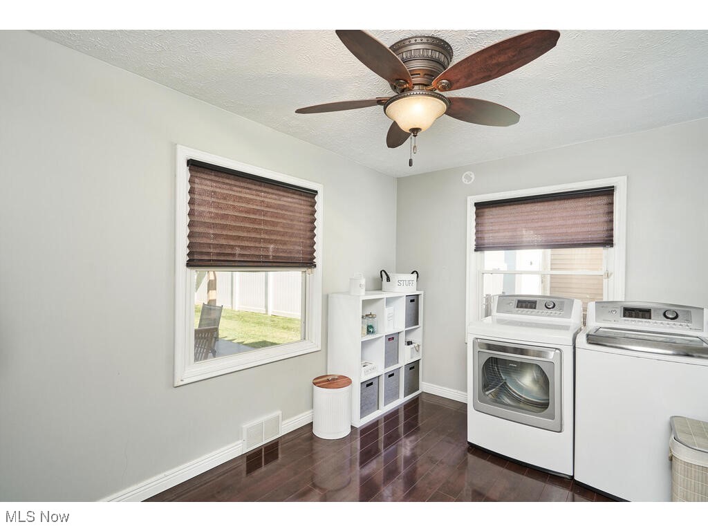 Akron, Ohio 44313, United States, 3 Bedrooms Bedrooms, ,2 BathroomsBathrooms,Residential,Active,87102