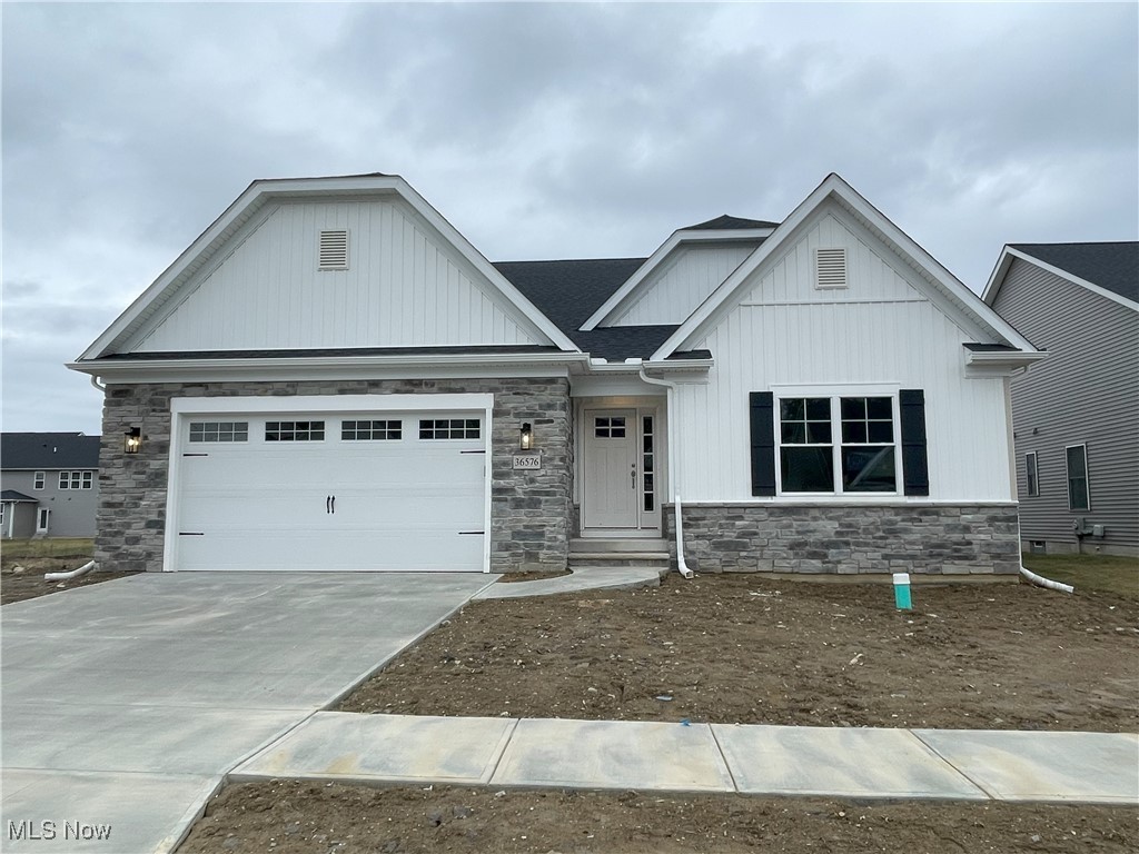36637 Appian Way, North Ridgeville, Ohio image 1