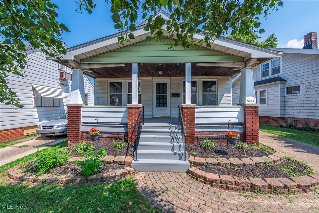 Photo of 3407 W 133rd Street, Cleveland, OH 44111 (MLS # 5182718)