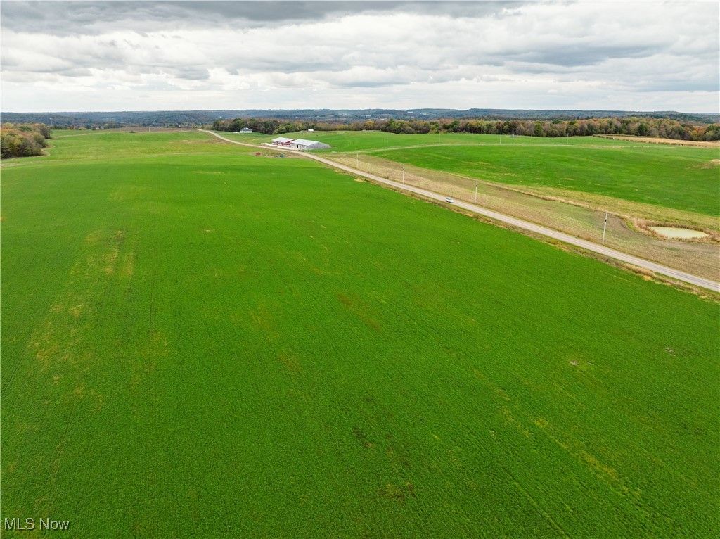 Photo of Nw Dundee Strasburg Road, Strasburg, OH 44680 (MLS # 5168295)