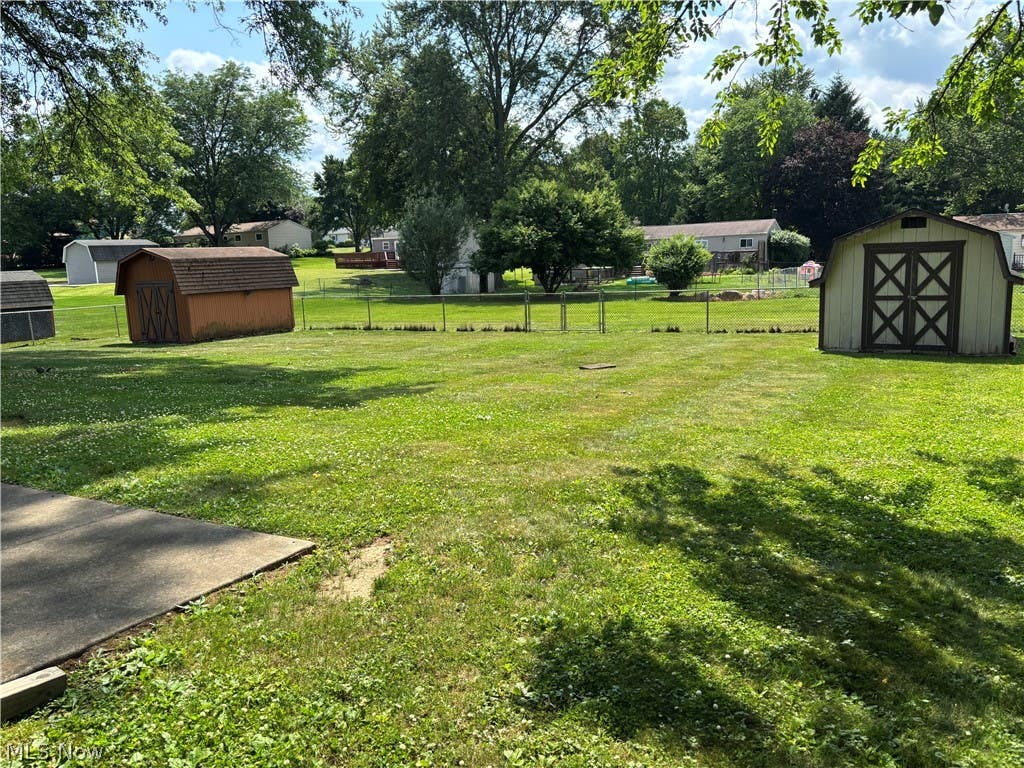 Photo of 8597 Elmfield Street NW, Canal Fulton, OH 44614 (MLS # 5223266)