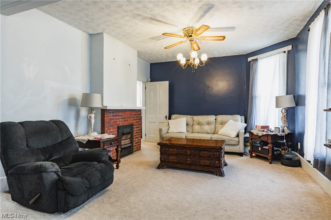 Village/Beverly - Residential