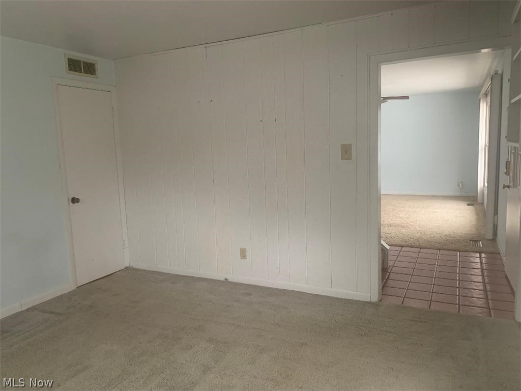 Cuyahoga Manor - Residential