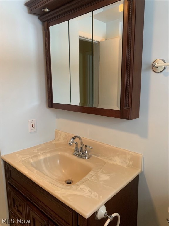 Cuyahoga Manor - Residential