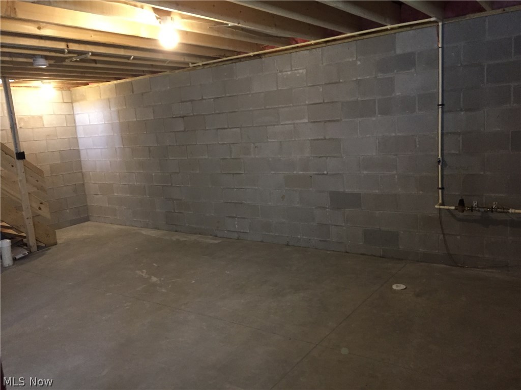 Brentwood Estates 01/s W Hold - Residential