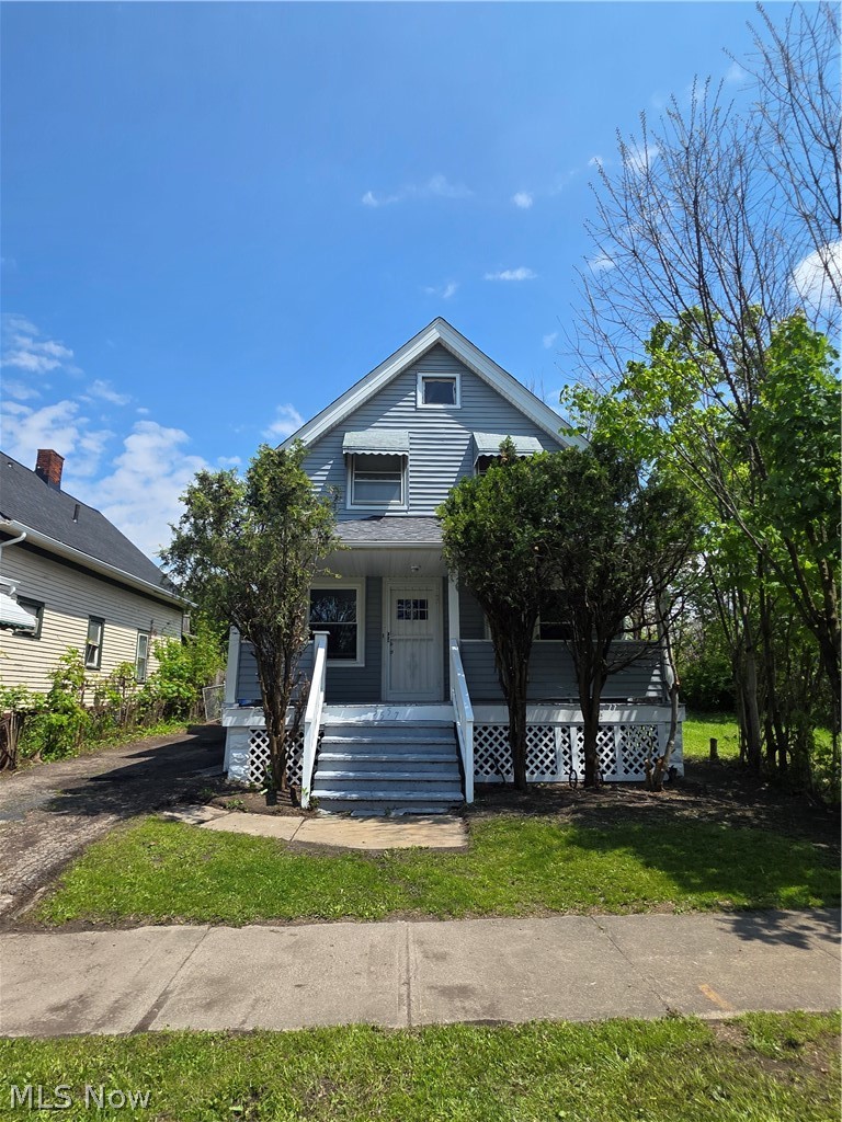 MLS: 5208936