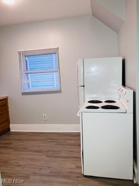 Colonial Homes - Residential