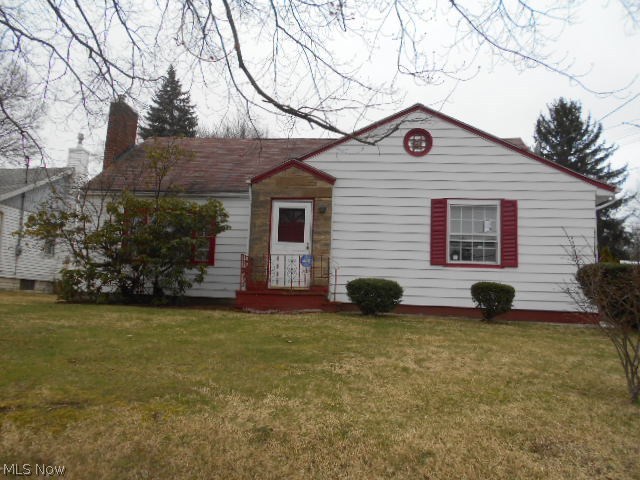 Nice 2 bedroom, 1 bath cape in quiet neighborhood and close to all amenities. This home has nice layout, detached garage, full basement, great family room, quaint kitchen and large bedrooms with some storage. This home is a fannie mae homepath property.