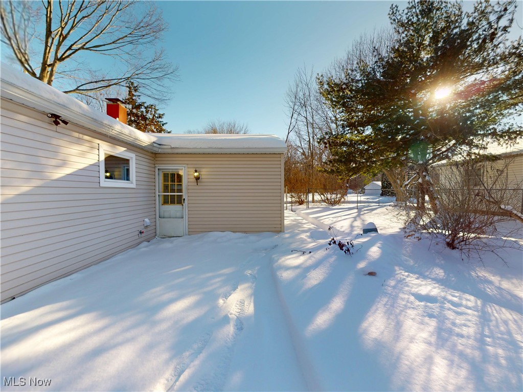 Lake Breeeze Park - Residential