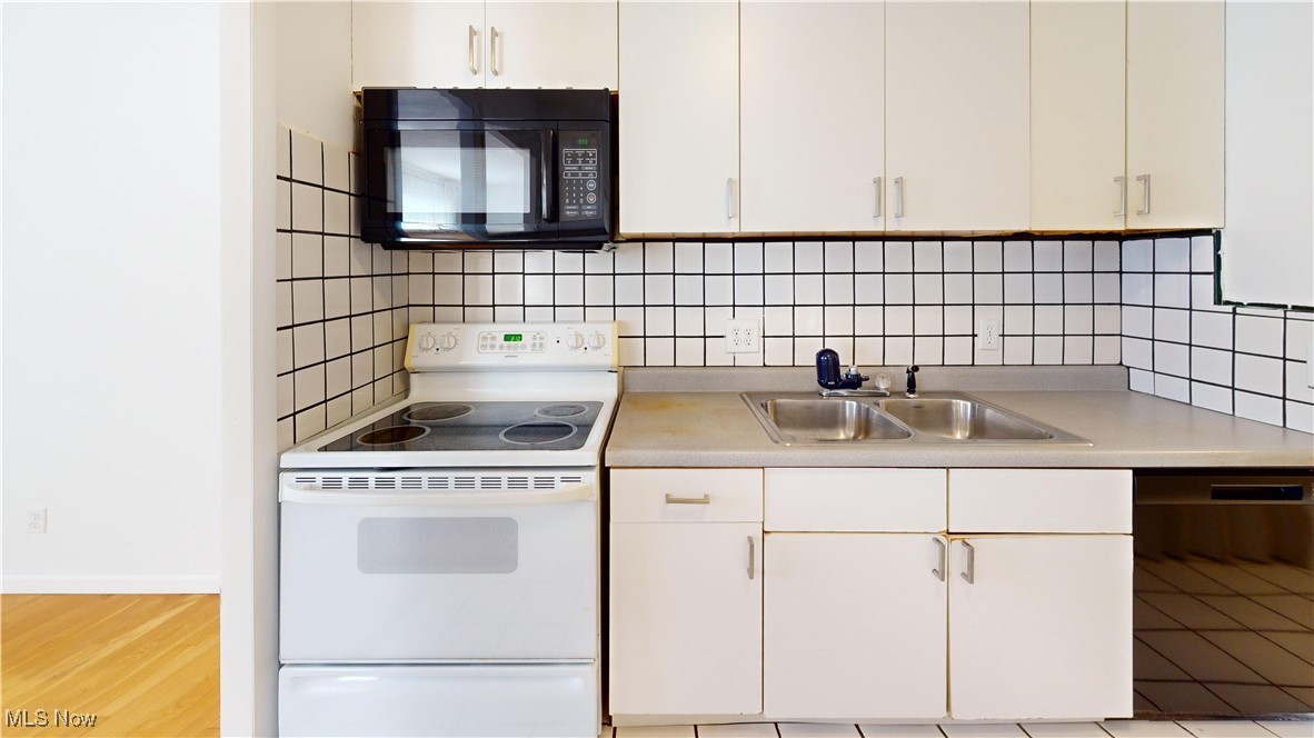 Lake Breeeze Park - Residential