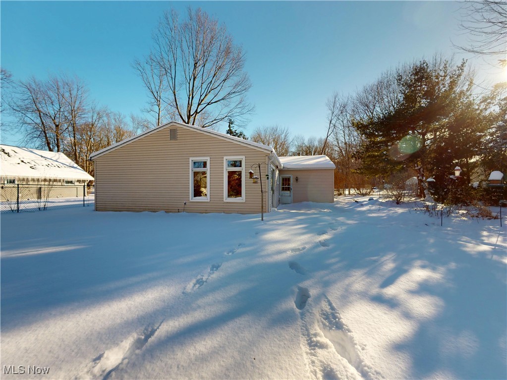 Lake Breeeze Park - Residential