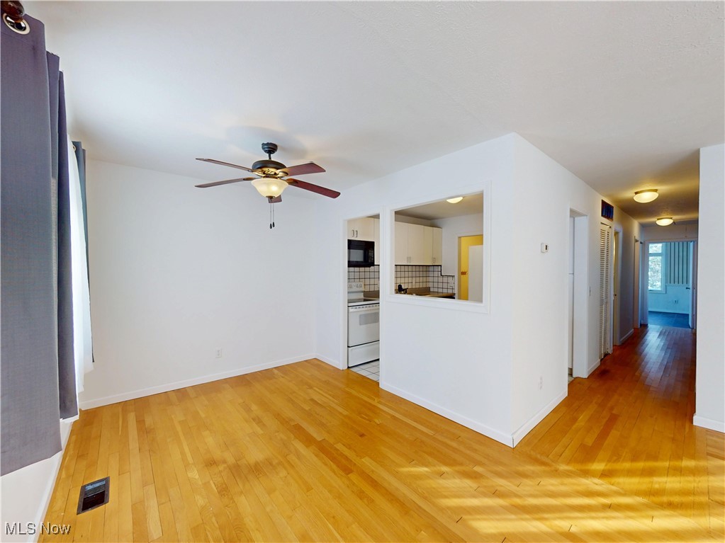 Lake Breeeze Park - Residential