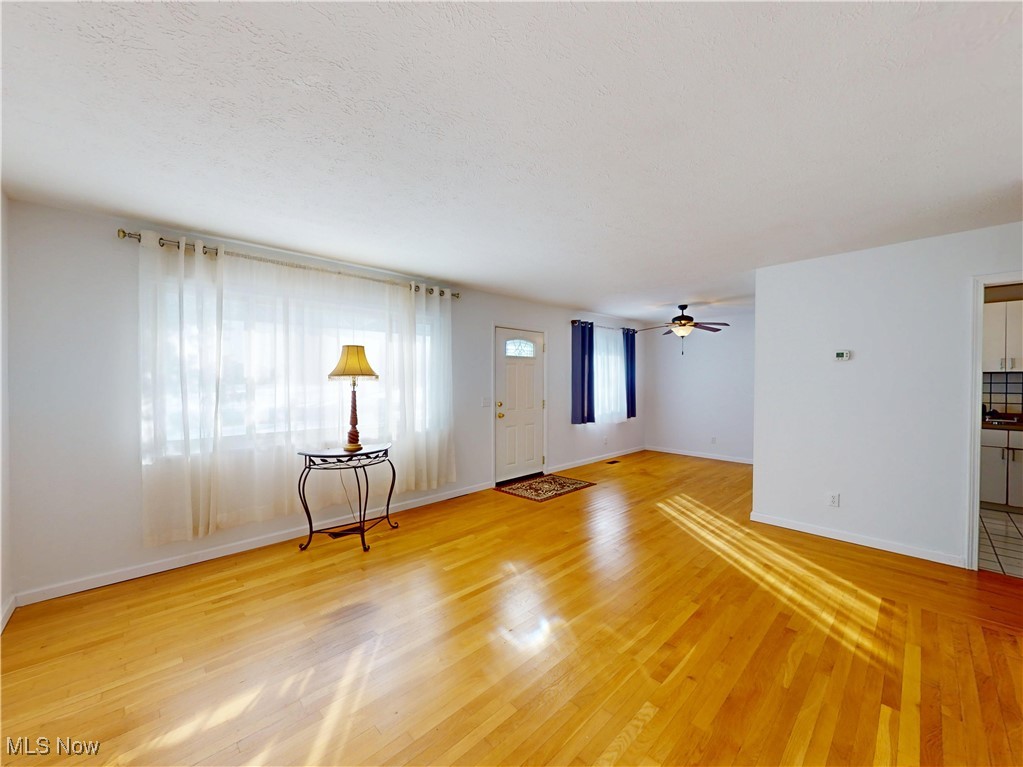 Lake Breeeze Park - Residential