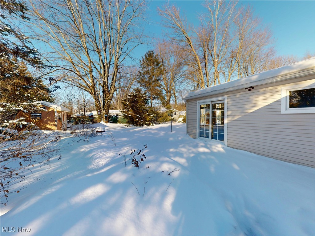 Lake Breeeze Park - Residential