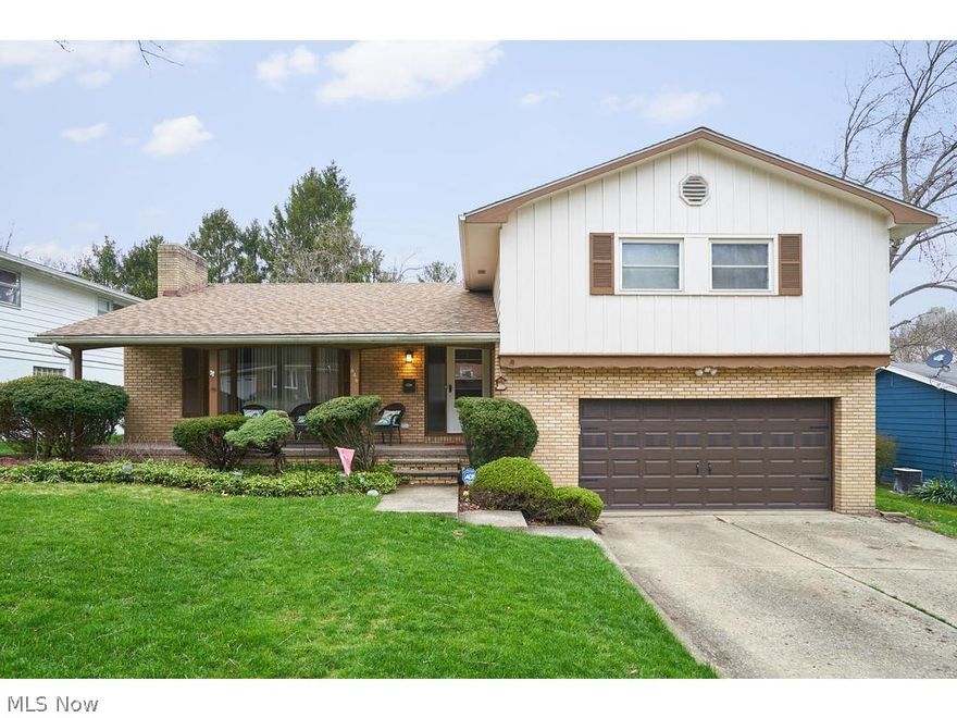 Welcome home! 646 Garnette road features 4 bedrooms, 3 bathrooms, and two spacioius living spaces. The family room features a wood burning fire place and opens up into the large formal dining room. The eat in kitchen comes with all appliances. A private balcony opens off of the master suite and overlooks the wooded back yard. Schedule your showing today!