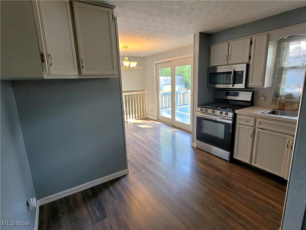 Hannshire Estates - Residential