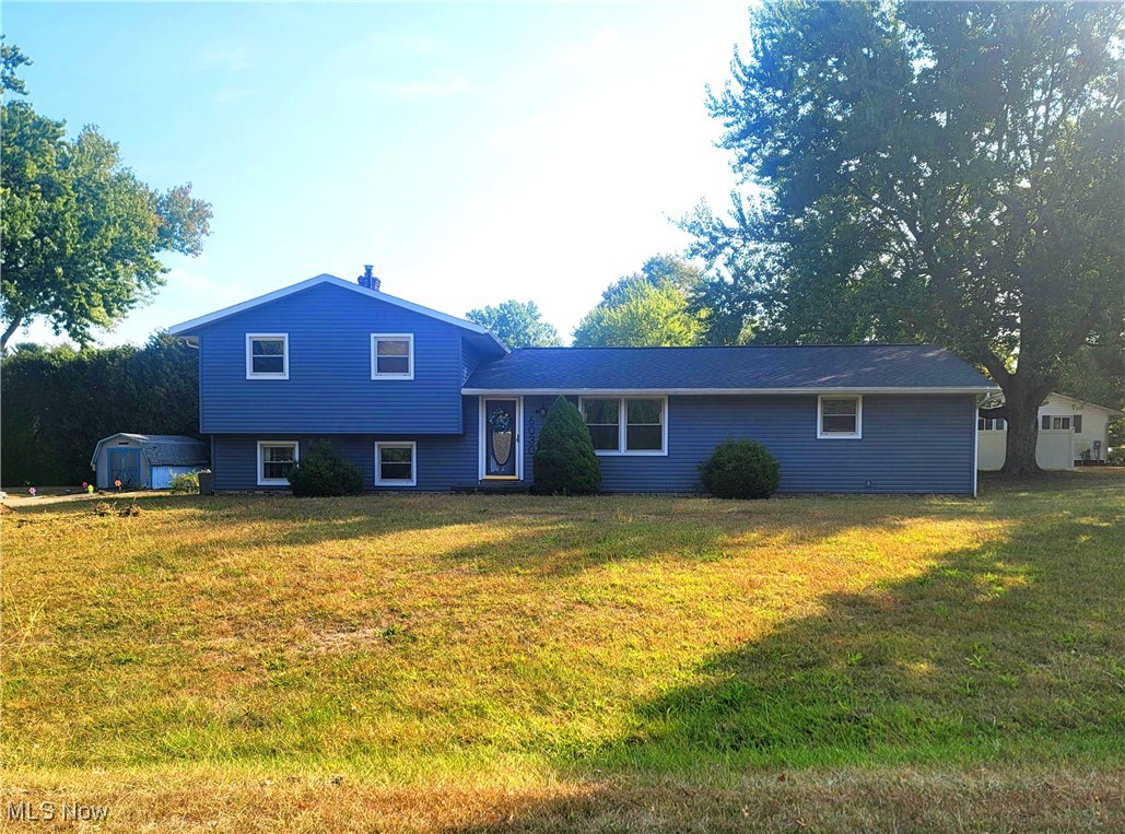 Charming Split-Level home on a spacious corner lot!
Welcome to this 3 bedroom/1 bathroom split level home featuring a bright and functional layout. The nicely updated kitchen, which includes all of the newer appliances, along with the dining area showcase luxury vinyl flooring, while the cozy family room offers a fireplace and newer carpet. The living room and all three bedrooms also feature newer carpet for added comfort.
The roof and the siding were both replaced in 2021, providing long-term peace of mind. The property also includes a large shed for extra storage. A 1 year home warranty is being offered as well.
Come check out this charming home that is ready for you to move in and enjoy!