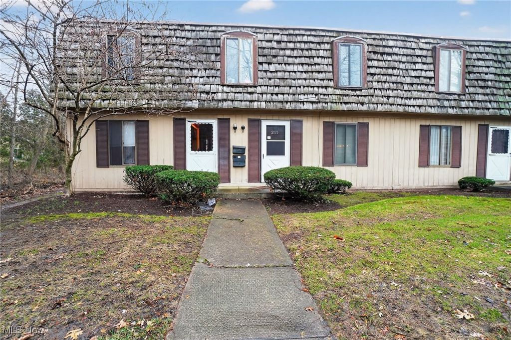 Photo of 1651 Mentor Avenue, Painesville, OH 44077 (MLS # 5181415)