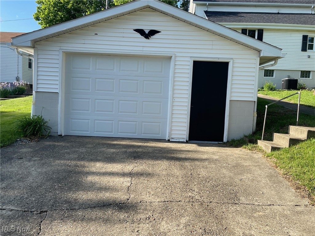209 Oak Street, Bethesda, Ohio image 21
