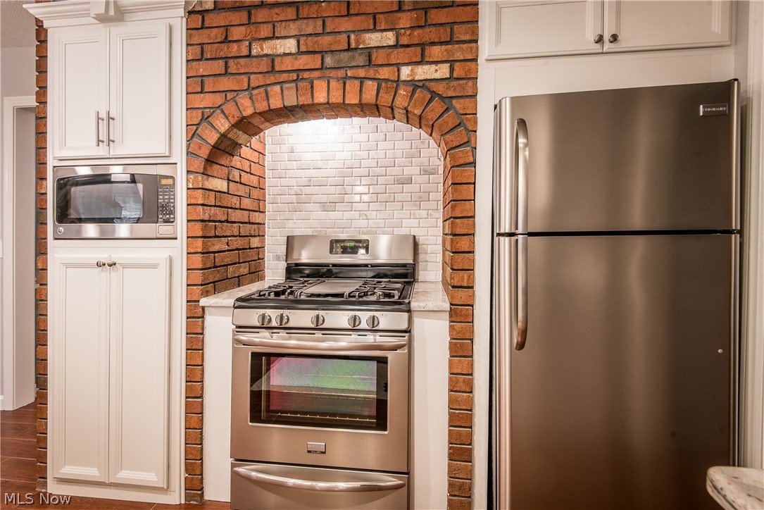 Irish Oaks - Residential