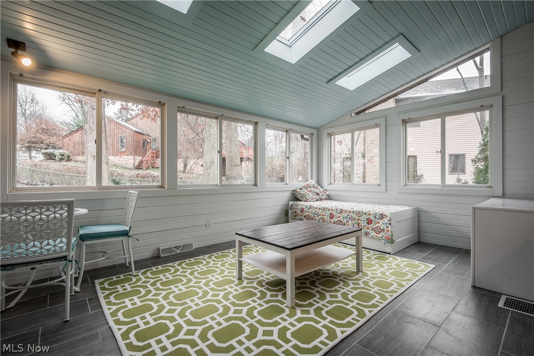 Irish Oaks - Residential