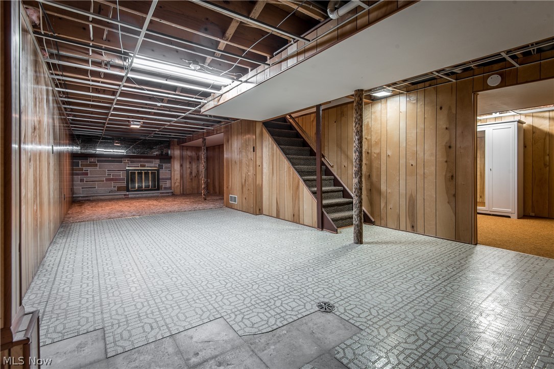 Irish Oaks - Residential