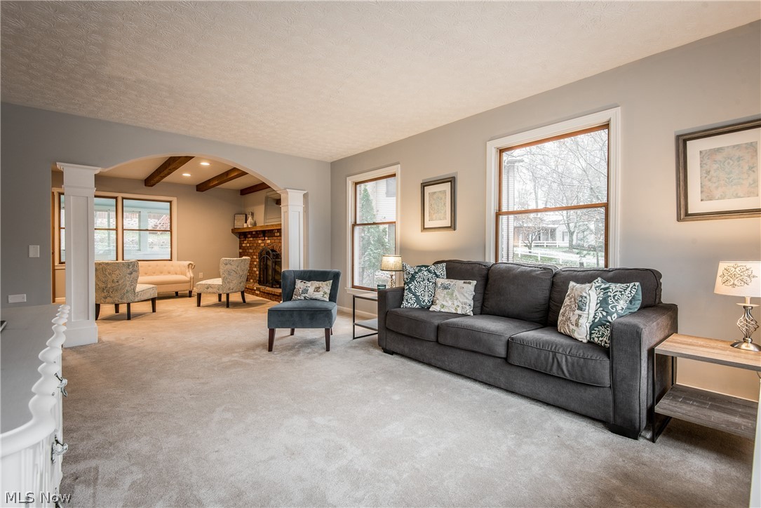 Irish Oaks - Residential