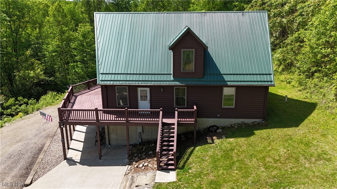 693 Evening Star Avenue, East Canton, Ohio image 3