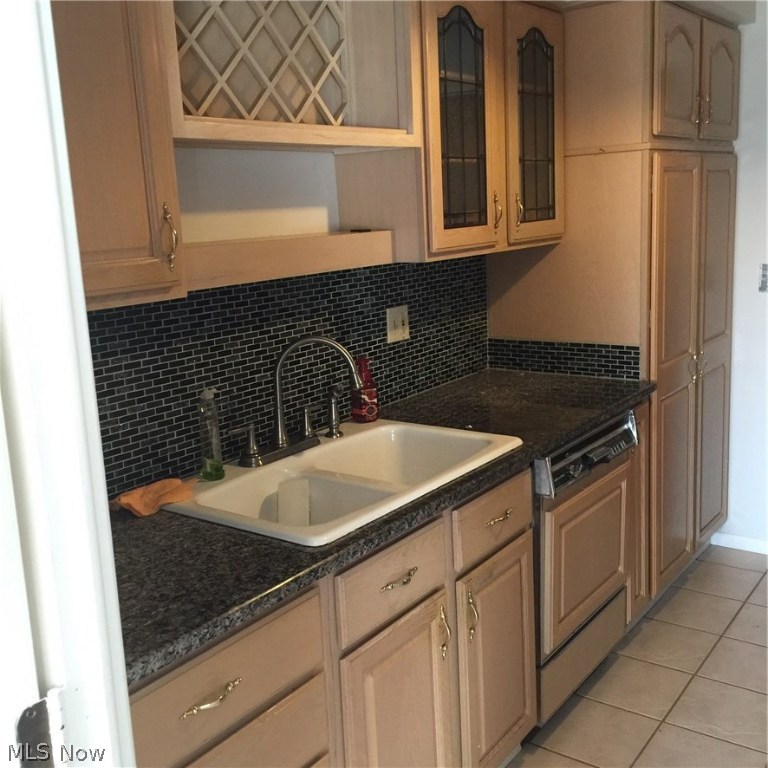 Longbrooke 03 - Residential